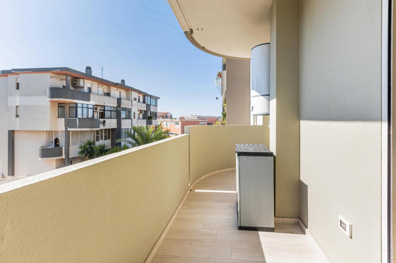 Quartu Sant'Elena Roomy Flat With Private Parking! Exterior photo